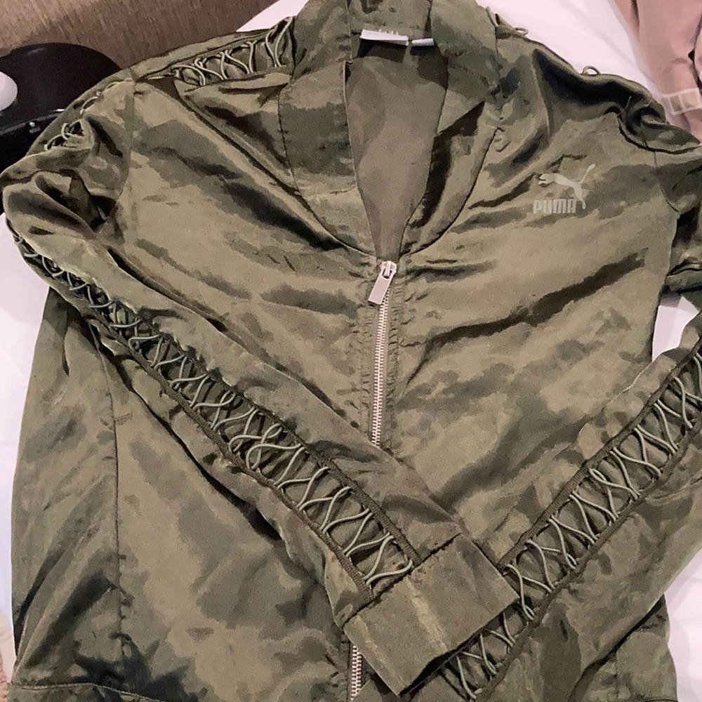 Puma track coat light weight jacket